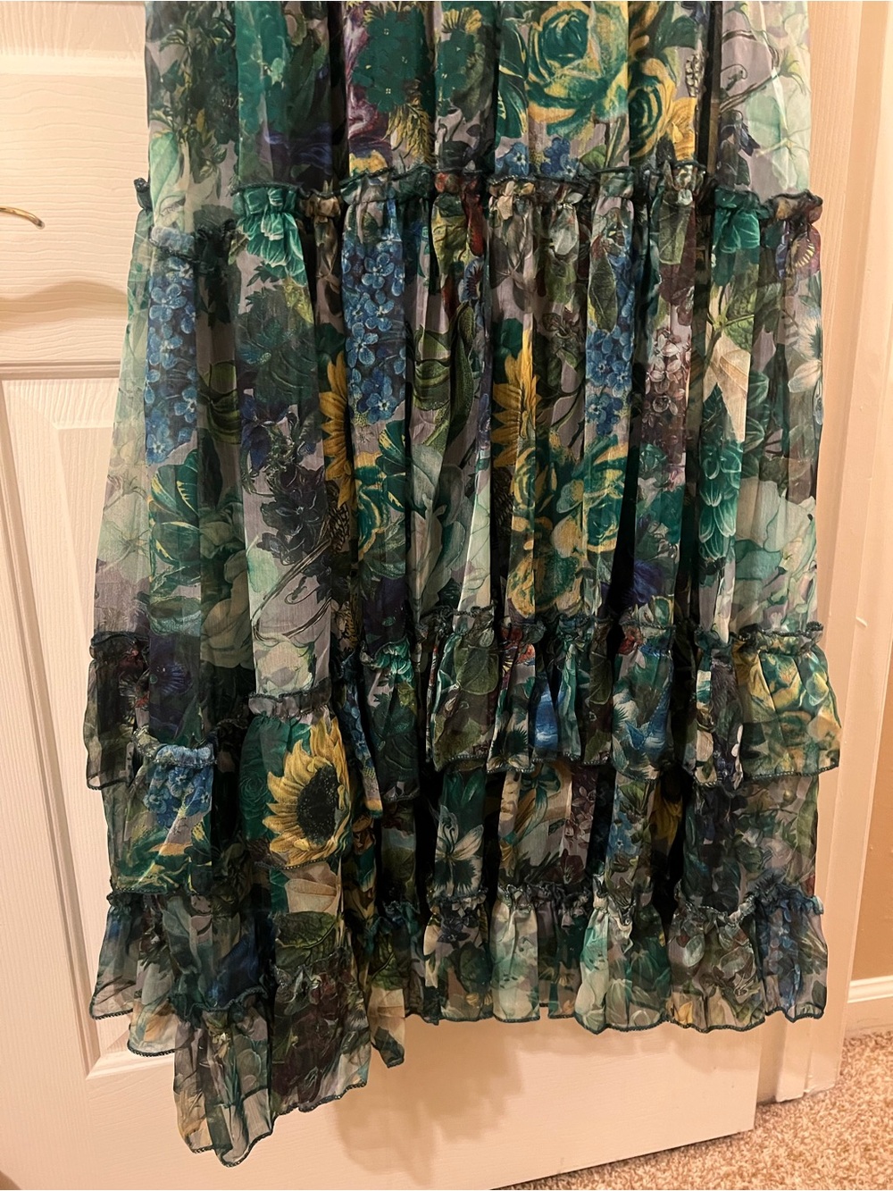 NWT Women’s Toleen Green Floral Tiered Boho Festival Maxi Dress Size Small - Picture 9 of 14